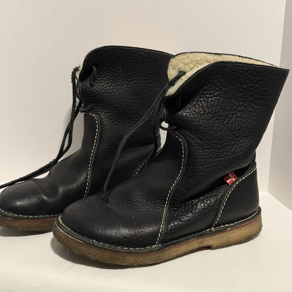 Duckfeet Women's 9-9.5‎ Arhus Black Leather Sheep Wool Lining Boots Size 40